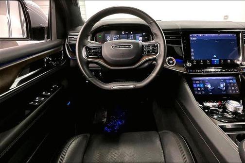 Diamond Black Crystal Pearlcoat 2022 Jeep Grand Wagoneer Series I 4x4
