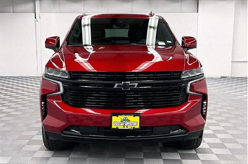 2023 Chevrolet Suburban RST