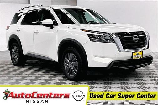 2025 Nissan Pathfinder SV 4WD