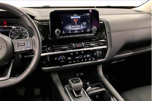 2025 Nissan Pathfinder SV 4WD