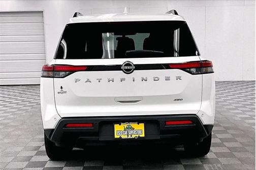 2025 Nissan Pathfinder SV 4WD