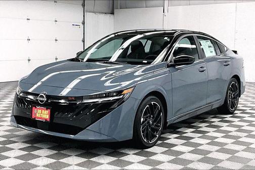 Atlantic Gray Metallic/Super Black 2026 Nissan Sentra SR