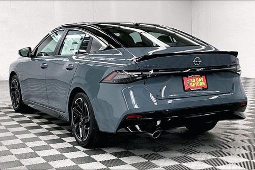 Atlantic Gray Metallic/Super Black 2026 Nissan Sentra SR