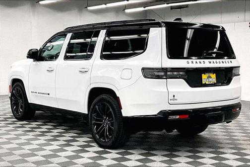 Bright White Clearcoat 2024 Jeep Grand Wagoneer Series III Obsidian
