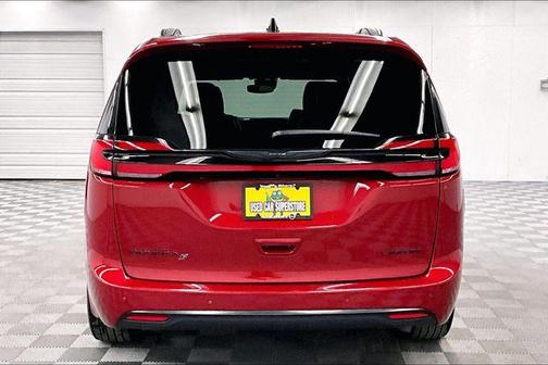 2025 Chrysler Pacifica Limited