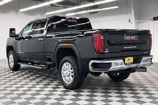 2024 GMC Sierra 2500 SLT