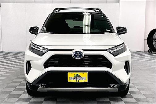 2022 Toyota RAV4 Hybrid SE