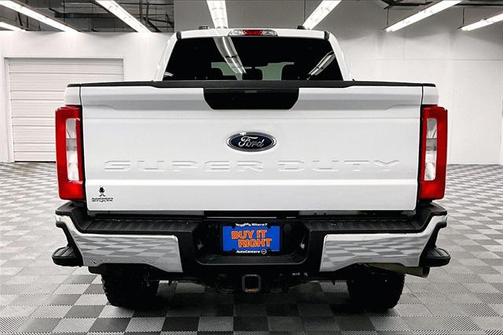 2024 Ford F-350 XLT
