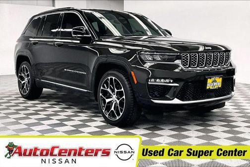 Rocky Mountain Pearlcoat 2024 Jeep Grand Cherokee Summit