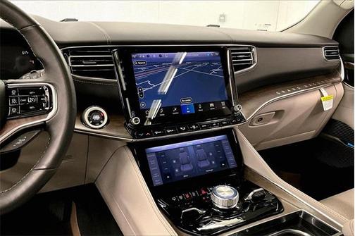 2023 Jeep Grand Wagoneer 4x4