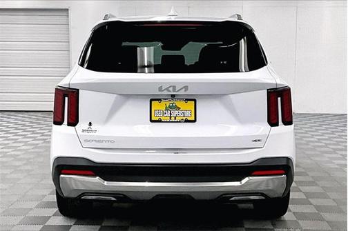 2024 Kia Sorento S