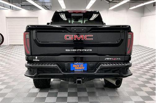 2025 GMC Sierra 2500 AT4