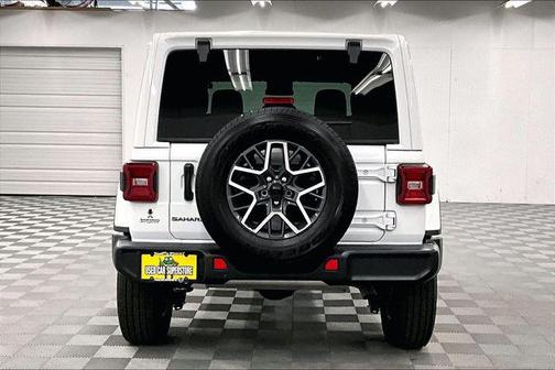 Bright White Clearcoat 2025 Jeep Wrangler 4-Door Sahara 4x4