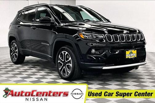 Diamond Black Crystal Pearlcoat 2024 Jeep Compass Limited