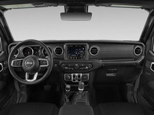 2023 Jeep Wrangler 4-Door Sahara 4x4