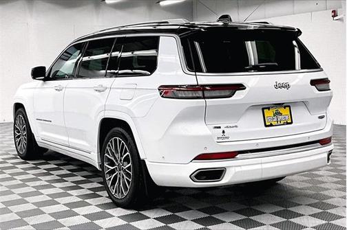 2023 Jeep Grand Cherokee L Summit Reserve