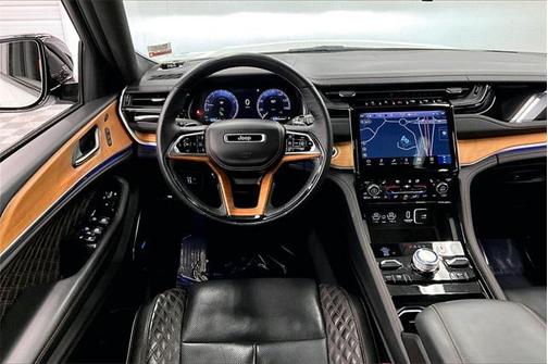 2023 Jeep Grand Cherokee L Summit Reserve