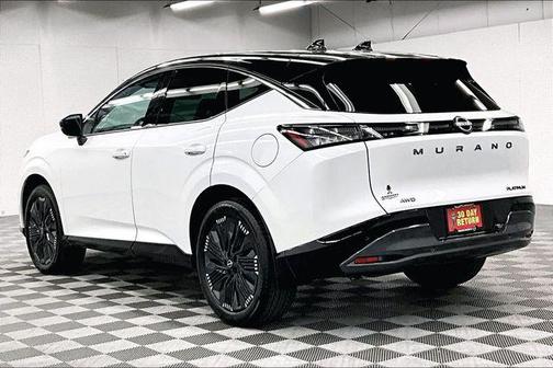 Everest White Pearl/Black 2026 Nissan Murano Platinum