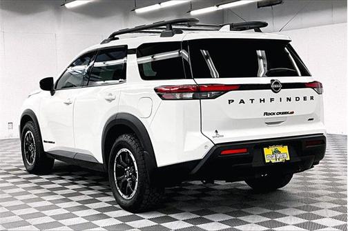 2024 Nissan Pathfinder Rock Creek 4WD