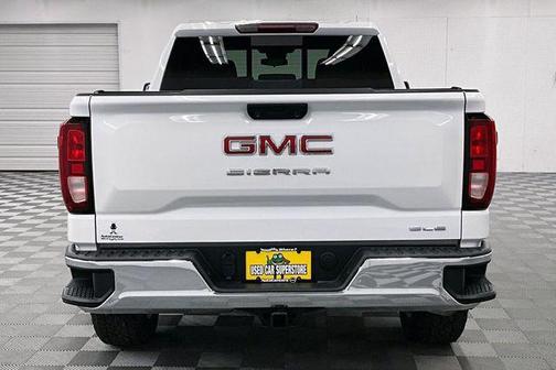Summit White 2023 GMC Sierra 1500 SLE
