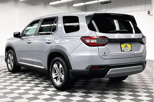 2023 Honda Pilot 2WD EX-L 8 Passenger