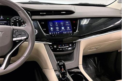 2023 Cadillac XT6 Premium Luxury AWD