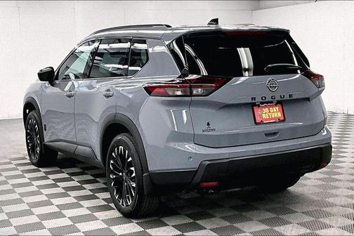 Boulder Gray Pearl 2026 Nissan Rogue Dark Armor