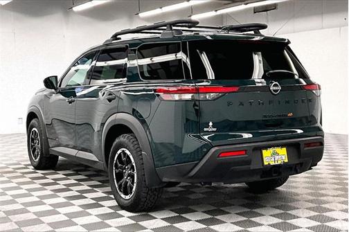 2024 Nissan Pathfinder Rock Creek 4WD