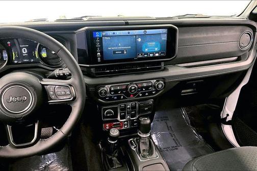 2025 Jeep Wrangler 4xe Rubicon