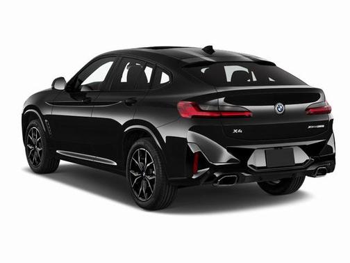 2023 BMW X4 M40i