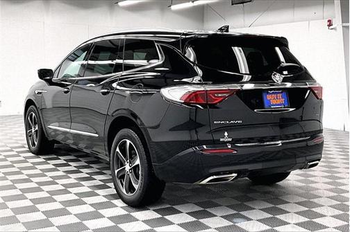 2022 Buick Enclave FWD Essence
