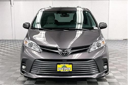 2020 Toyota Sienna XLE Premium