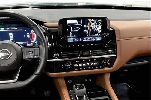 2023 Nissan Pathfinder Platinum 4WD