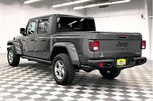 2021 Jeep Gladiator Freedom 4x4