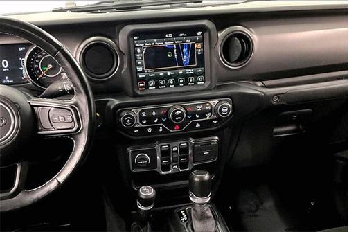2021 Jeep Gladiator Freedom 4x4