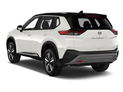 Everest White Pearl/Super Black 2024 Nissan Rogue SL