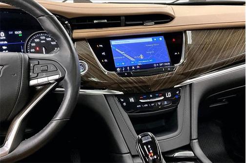 2022 Cadillac XT6 Premium Luxury AWD