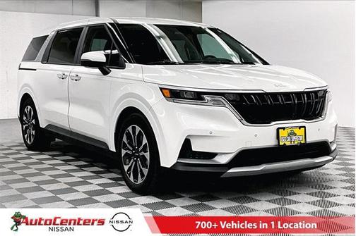 2024 Kia Carnival EX