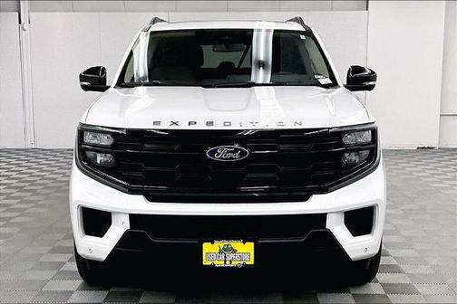 Oxford White 2025 Ford Expedition Max Active 4x4