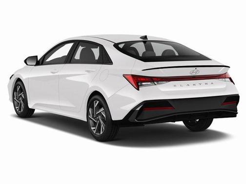 2025 Hyundai ELANTRA Sport
