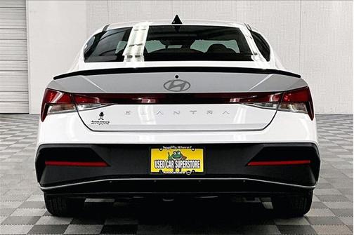 2025 Hyundai ELANTRA Sport