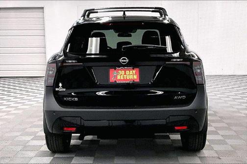 Super Black 2026 Nissan Kicks SV