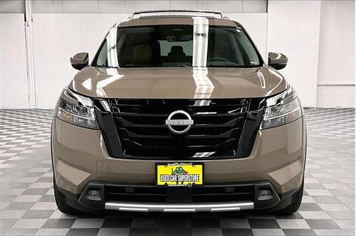 2024 Nissan Pathfinder Platinum 4WD