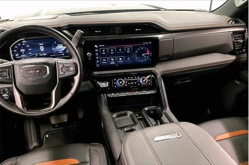 2024 GMC Sierra 2500 AT4