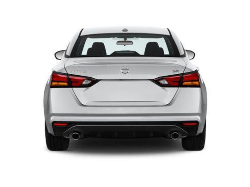 2020 Nissan Altima Platinum FWD