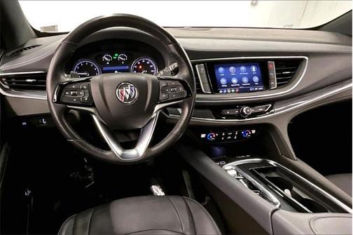 2023 Buick Enclave Essence FWD