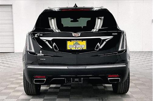2024 Cadillac XT5 Sport