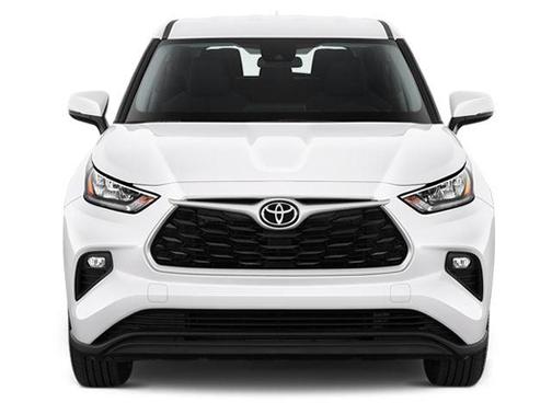 Magnetic Gray Metallic 2024 Toyota Highlander Hybrid XLE