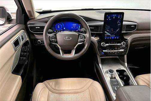 2023 Ford Explorer Platinum