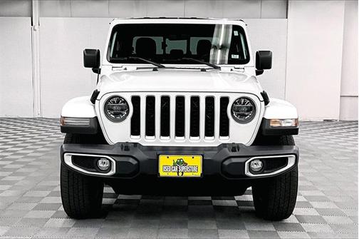 2021 Jeep Gladiator Overland